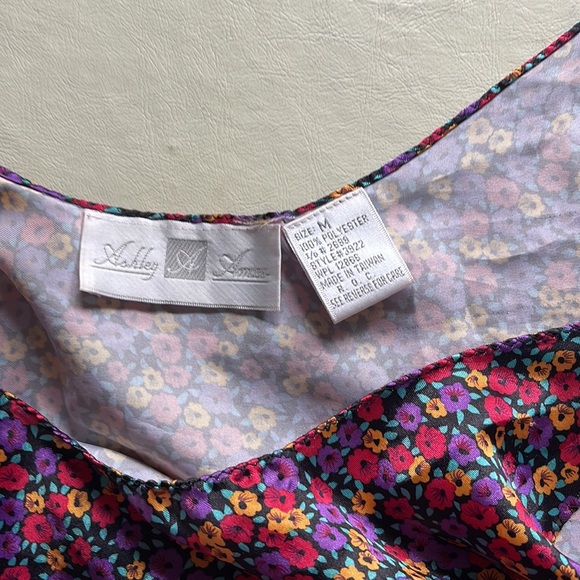 Intimate wear# - Picture 4 of 7